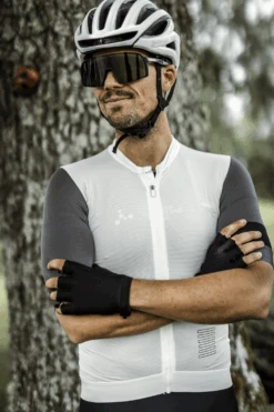 Front Page -Hestra 308 608f9f8bcd 39900 100100 2 original