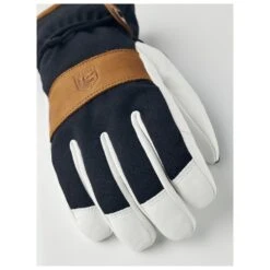 Hestra Women's Voss CZone 5 Finger - Gloves -Hestra hestra womens voss czone 5 finger gloves detail 3