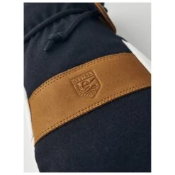 Hestra Women's Voss CZone Mitt - Gloves -Hestra hestra womens voss czone mitt gloves detail 4